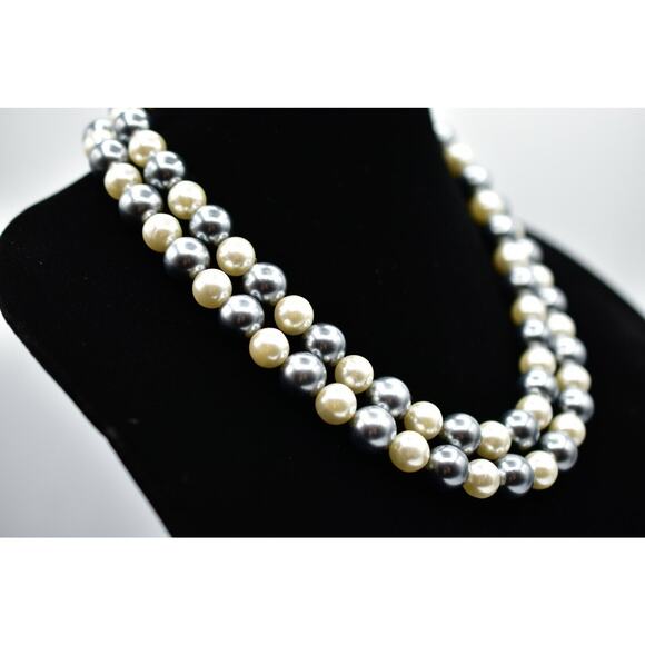 Van Allen Vintage Necklace Faux Pearl Gray White Beaded Robinson's NOS 80s Bin5 - Picture 9 of 12